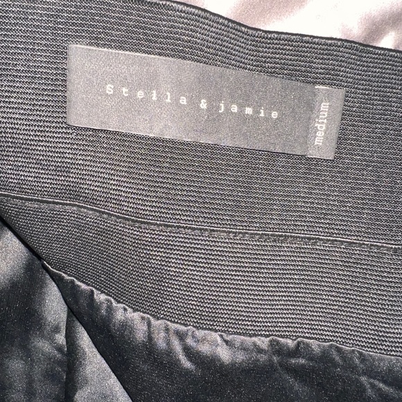 Stella & Jamie SUPER MINI dress - Picture 4 of 4